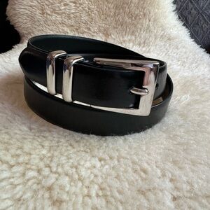Vintage 90s Jones New York Classic Style 100% Leather Belt
